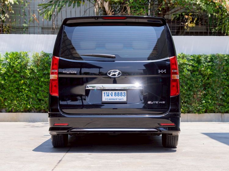 Hyundai H-1  2023 2.5 Elite Utility-car ดีเซล ไม่ติดแก๊ส เกียร์อัตโนมัติ ดำ รูปที่ 4
