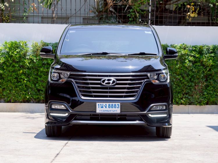 Hyundai H-1  2023 2.5 Elite Utility-car ดีเซล ไม่ติดแก๊ส เกียร์อัตโนมัติ ดำ รูปที่ 2