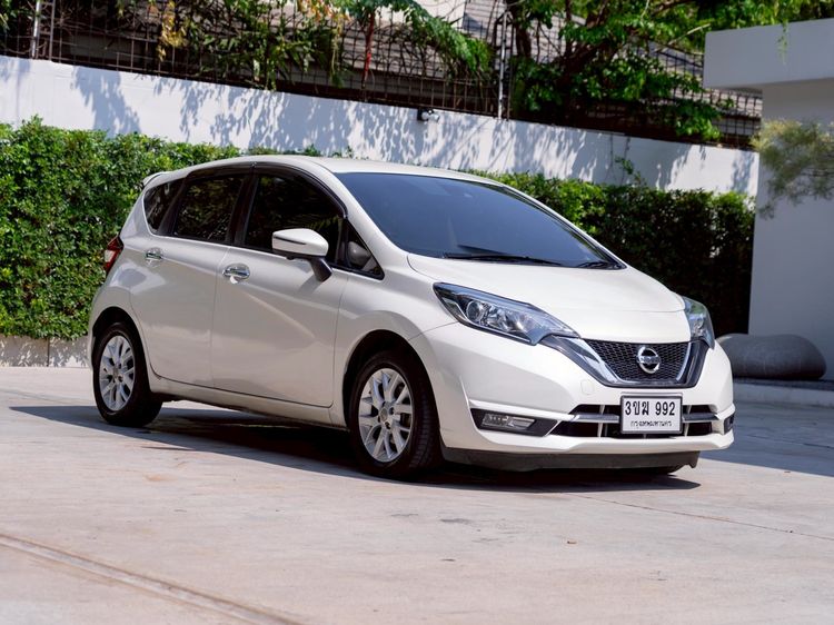 รถ Nissan Note 1.2 VL สี ขาว