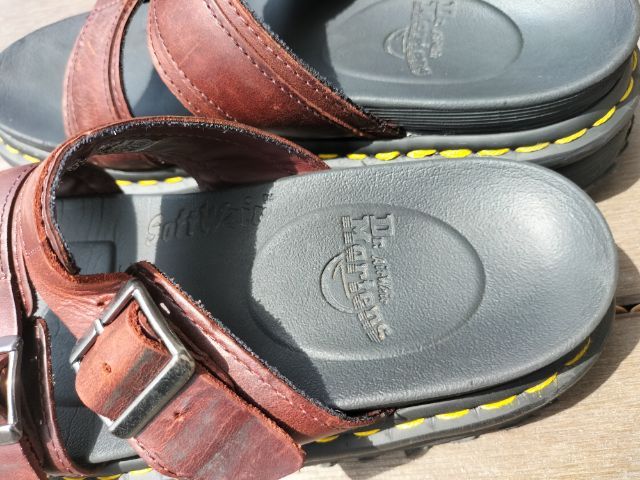 ขายรองเท้าDr. Martens รูปที่ 4