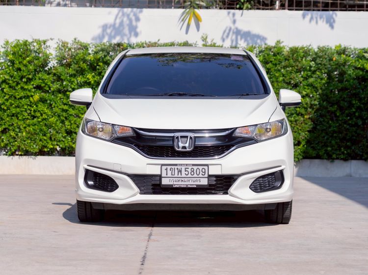 Honda Jazz 2021 1.5 S Sedan เบนซิน ไม่ติดแก๊ส เกียร์ธรรมดา ขาว รูปที่ 2