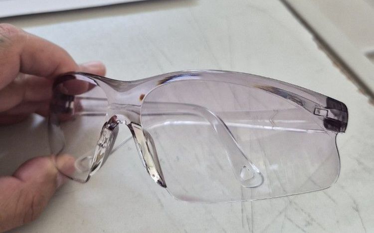 เเว่นใสกันลม รูปที่ 2