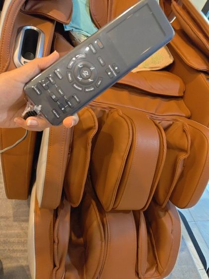 เก้าอี้นวดไฟฟ้าMakoto A309  อายุ 2 ปีสภาพดี  นวดครบทุกฟังค์ชั่น  ประกันมอเตอร์เหลือ รูปที่ 3