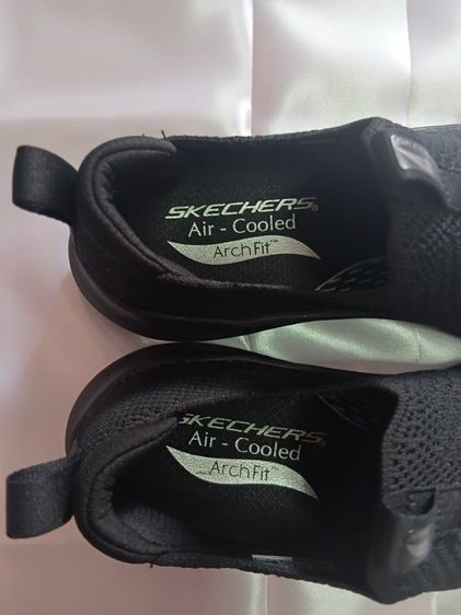 รองเท้าผ้าใบSKEC HERS ราคา1,500 รูปที่ 3