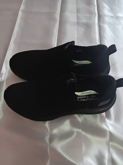 รองเท้าผ้าใบSKEC HERS ราคา1,500 รูปที่ 2