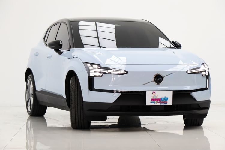 รถ Volvo รุ่นอื่นๆ รุ่นย่อยอื่นๆ สี ฟ้า