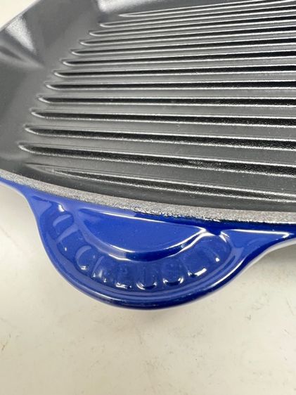 LE CREUSET   กระทะเหล็กหล่อสี่เหลี่ยมมีด้าม  รูปที่ 4