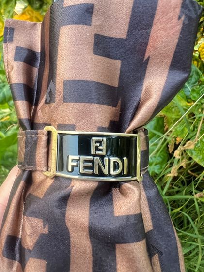  ร่มพับ Fendi  ลาย Zucca แท้ รูปที่ 8