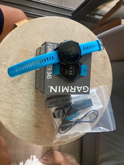 ฟ้า Garmin Gamin forerunner 945