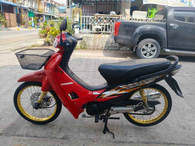 🛵ยังไงก็ขาย WAVE100 ปี 48(งดต่อ ขายตามสภาพ) เครื่องดี สีสวย สตาร์ทเท้า รถบ้านพร้อมใช้งาน เปลี่ยนน้ำมันเครื่องฟรี ไม่มีส่งฟรี รูปที่ 2