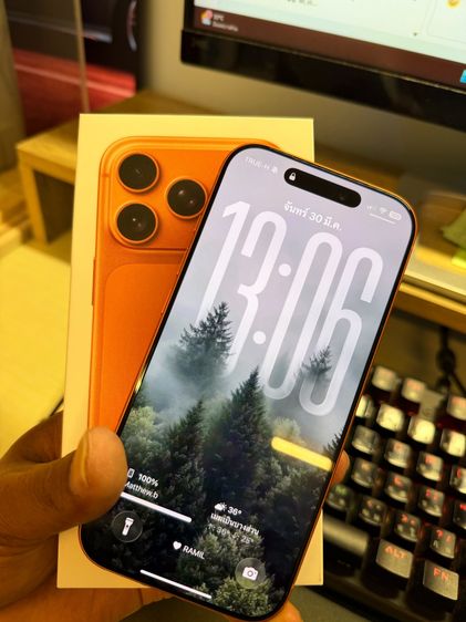 ขายด่วน iPhone 17 Pro 256 Gb. ประกันศูนย์