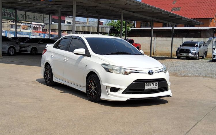 Toyota Vios 2016 1.5 J Sedan เบนซิน ไม่ติดแก๊ส เกียร์อัตโนมัติ ขาว รูปที่ 3