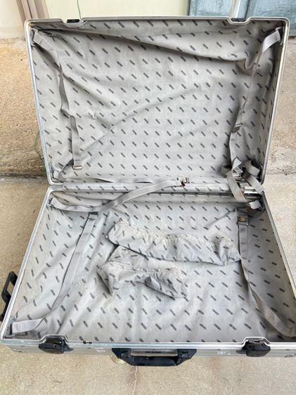 กระเป๋าเดินทางอลูมิเนียมแบรนด์ RIMOWA vintage ขนาด 28 นิ้ว 2 ล้อลาก รูปที่ 10