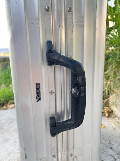 กระเป๋าเดินทางอลูมิเนียมแบรนด์ RIMOWA vintage ขนาด 28 นิ้ว 2 ล้อลาก รูปที่ 4