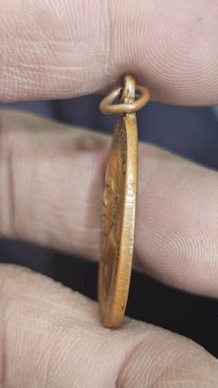 เหรียญหลวงพ่อคูณปี 2517 รูปที่ 8