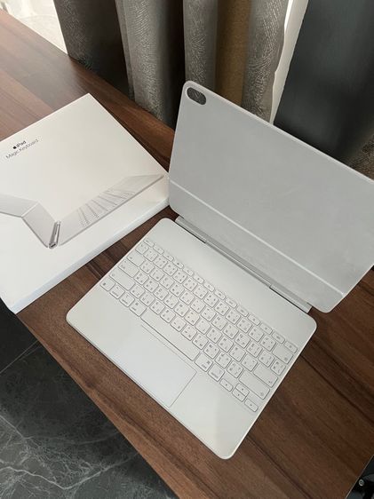 เม้าส์ และคีย์บอร์ด Apple Magic Keyboard 