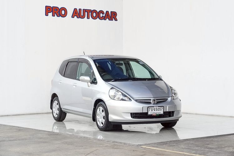 Honda Jazz 2006 1.5 JP Sedan เบนซิน ไม่ติดแก๊ส เกียร์อัตโนมัติ บรอนซ์เงิน รูปที่ 2