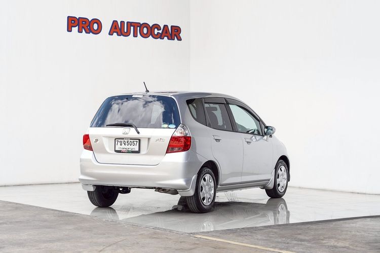 Honda Jazz 2006 1.5 JP Sedan เบนซิน ไม่ติดแก๊ส เกียร์อัตโนมัติ บรอนซ์เงิน รูปที่ 3