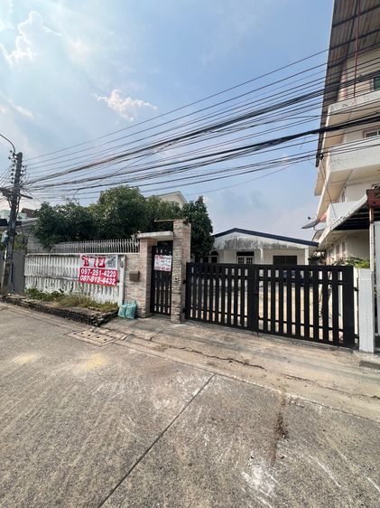 ไม่มี ขายบ้านเดี่ยว ชั้นเดียว 77 วา ย่านลาดพร้าว โชคชัย4 วังหิน สภาพแวดล้อมดี รูปที่ 2