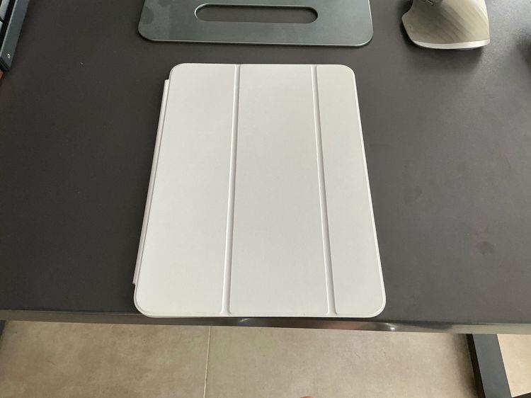 Smart Folio iPad Pro 11” (M4) สีขาว ของแท้ Apple เหมือนใหม่