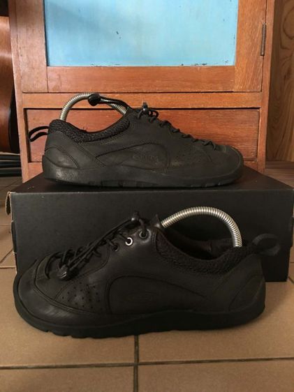 รองเท้าหนังสีดำ keen แท้ ส่งฟรี รูปที่ 3