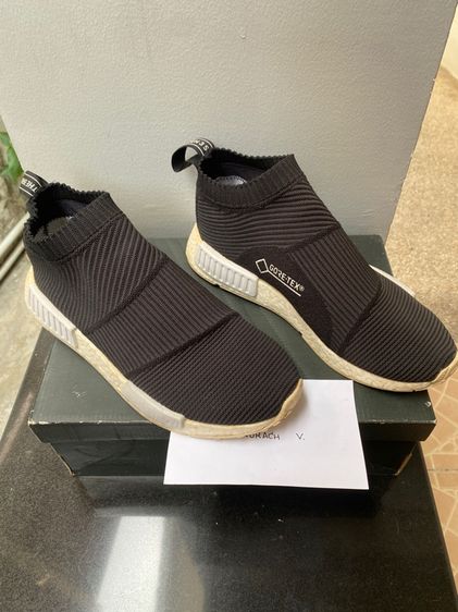 ดำ ผ้า รองเท้าแบบสวมและโลฟเฟอร์ UK 8.5 | EU 42 2/3 | US 9 adidas NMD แท้ สวย รุ่นหายาก