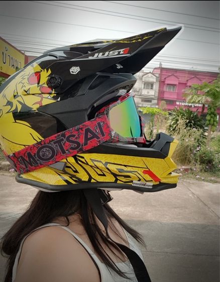 หมวกกันน็อค