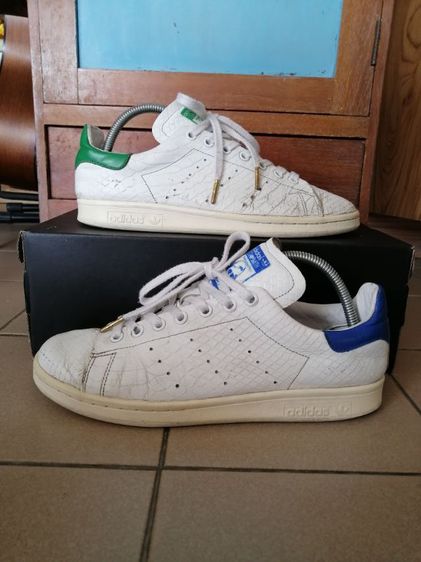 รองเท้า adidas stn smith​ size​ 9 us ส่งฟรี