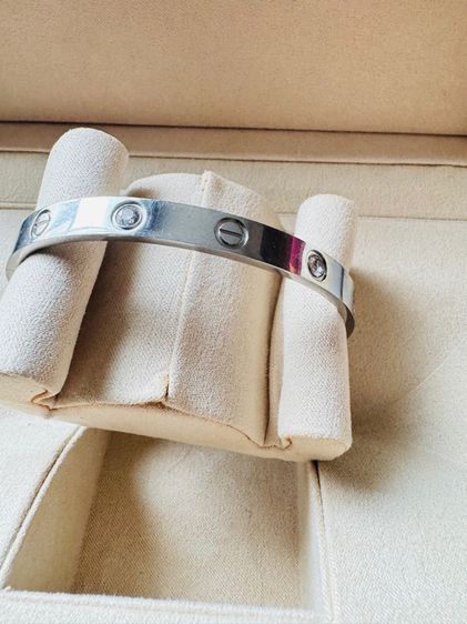 กำไลข้อมือโลหะชุบสีเงินแบบเงาหมุนเกลียวสองด้านประดับเพชร Size 22 รูปที่ 5