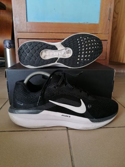 ดำ UK 8 | EU 42 | US 8.5 รองเท้าวิ่ง nike เบอร์ 8.5 us ส่งฟรีครับ