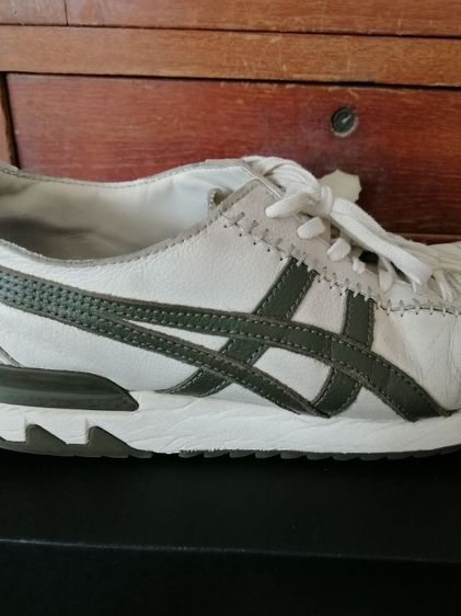 onitsuka​ tiger​ size 42 ส่งฟรีครับ รูปที่ 11