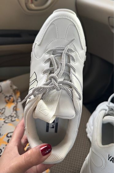 รองเท้าMLB มือสองสภาพดีมาก