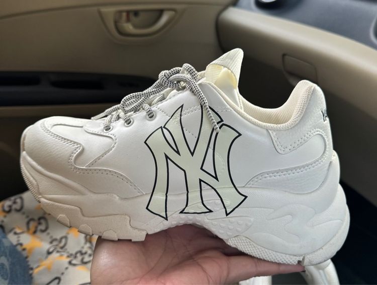 รองเท้าMLB มือสองสภาพดีมาก รูปที่ 2