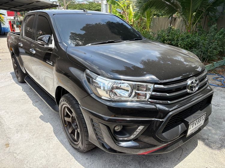 รถ Toyota Hilux Revo 2.4 G Prerunner สี ดำ