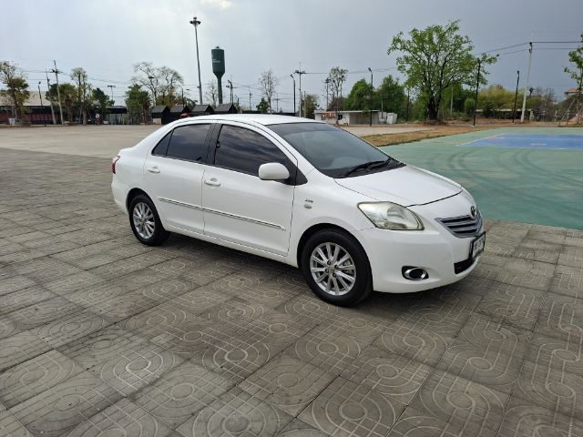 Toyota Vios 2011 1.5 ES Sedan เบนซิน ไม่ติดแก๊ส เกียร์อัตโนมัติ ขาว รูปที่ 2