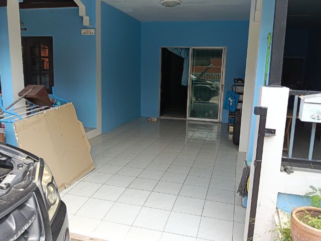 ขายทาวน์เฮ้าส์เดี๋ยวชั้นเดียวศรีราชาชลบุรี