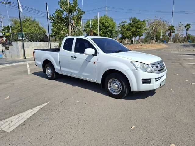 Isuzu D-MAX 2012 2.5 S Sedan ดีเซล ไม่ติดแก๊ส เกียร์ธรรมดา ขาว รูปที่ 4