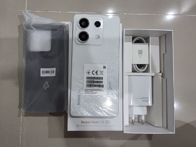 Redmi Note13 5g 256gb สีขาวสภาพสวยมาก รูปที่ 2