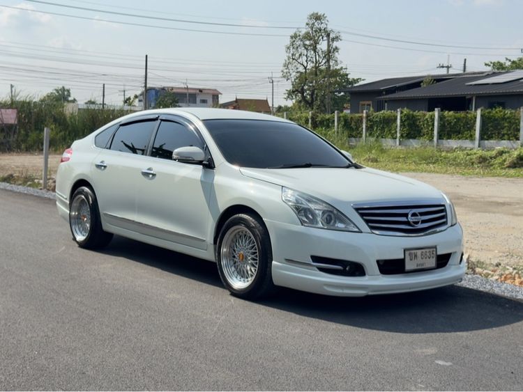 รถ Nissan Teana 2.0 XL สี ขาว