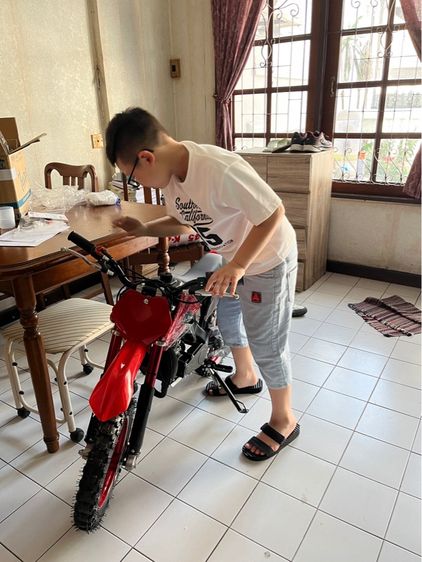 มอเตอร์ไซค์เด็ก (ของเล่น)