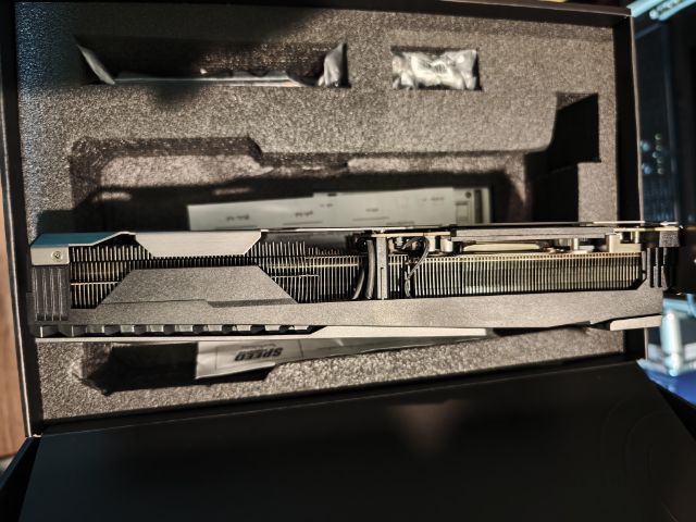 การ์ดจอ MSI RTX 5070 12gb vanguard SOC ตัวแรง รูปที่ 7