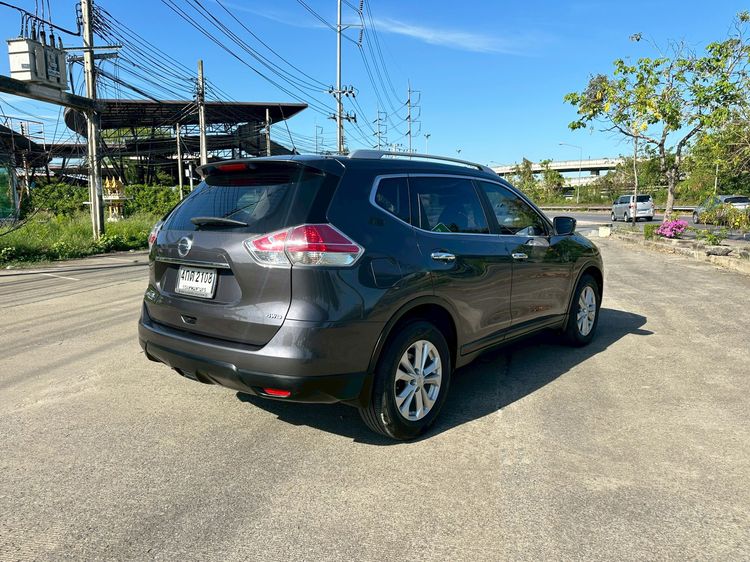 Nissan X-Trail 2015 2.0 V 4WD Utility-car เบนซิน ไม่ติดแก๊ส เกียร์อัตโนมัติ เทา รูปที่ 4