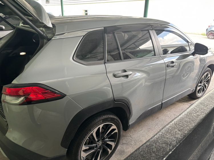 Toyota Corolla Cross 2024 1.8 HEV Premium Sedan ไฮบริด ไม่ติดแก๊ส เกียร์อัตโนมัติ เทา รูปที่ 4