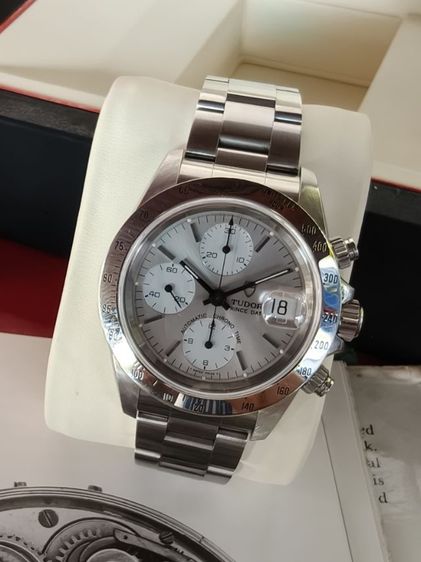 Tudor Vintage Chronograph Rolex case 