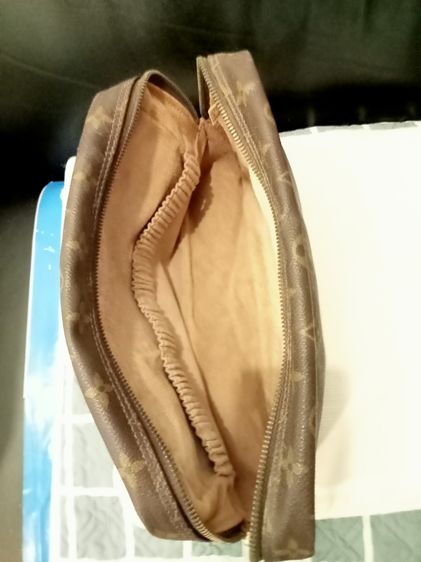 กระเป๋า cosmetic Louis Vuitton รูปที่ 16