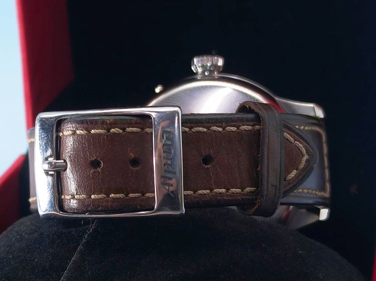 นาฬิกาข้อมือ ALPHINA SWISS รูปที่ 5