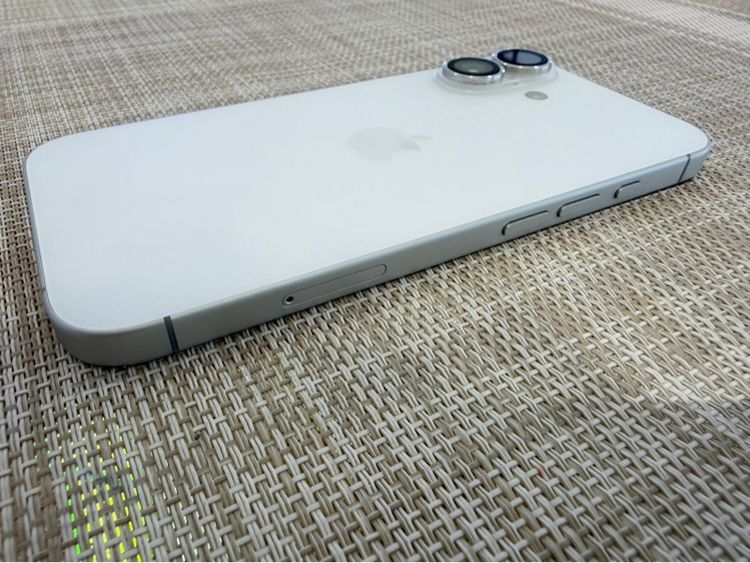 iPhone 16 สีขาว 128 แบบต 100 ผ่อนได้ รูปที่ 5