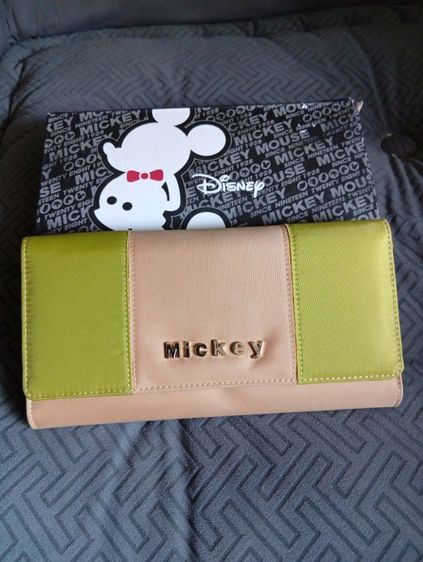 กระเป๋าสตางค์ใบยาว 3 พับ Disney น้ำตาล-เขียว