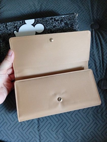 กระเป๋าสตางค์ใบยาว 3 พับ Disney น้ำตาล-เขียว รูปที่ 4