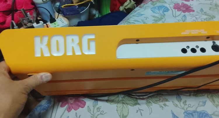 Korg Kross2 สภาพดี สี Limited พร้อมแซม อ. ต้าร์ พร้อม Adapter แท้ รูปที่ 6